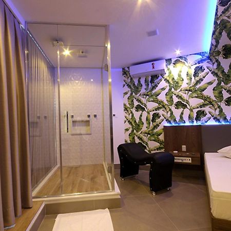Motel Black Horse Cotia  Zewnętrze zdjęcie